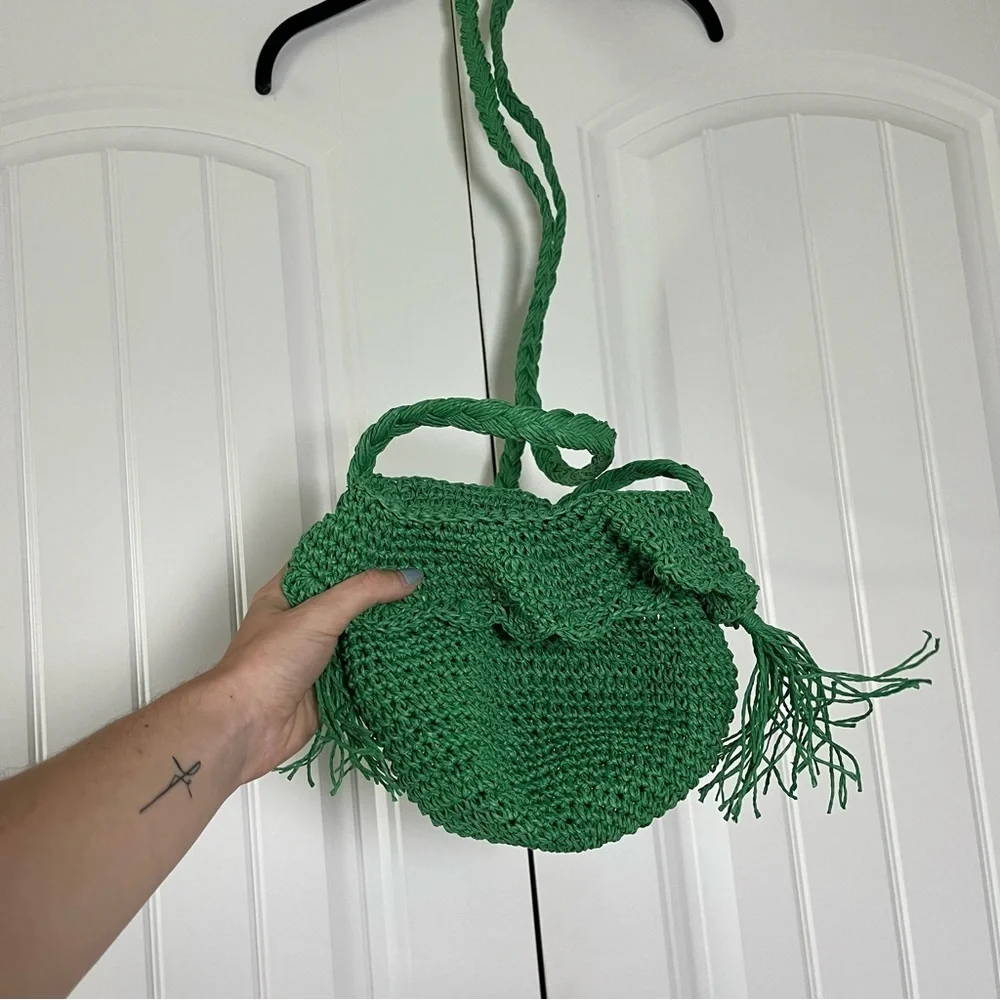 Rhode x Target Straw Crochet Bucket Bag Green Beach Tropical Vacation